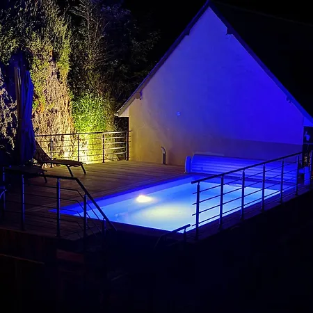 Les Fontaines De Gazost * Gazost (Hautes-Pyrenees)