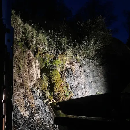 Les Fontaines De Gazost Gazost (Hautes-Pyrenees)